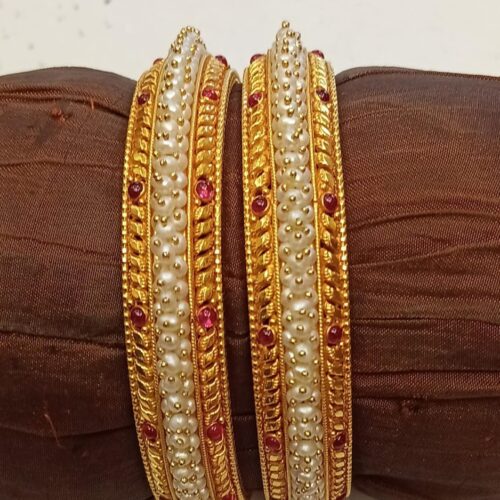 antique gold bangle
